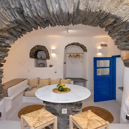 Adamma Tinos Kechros