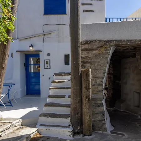 Adamma Tinos