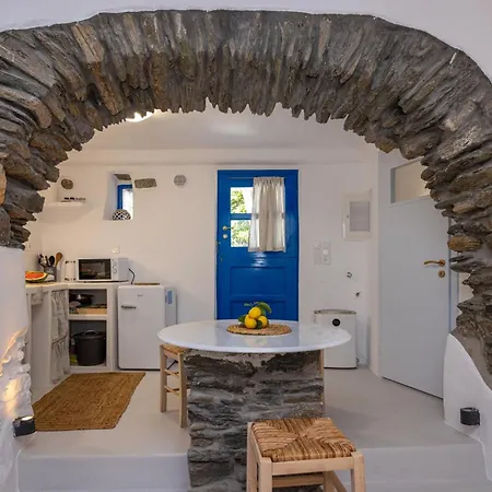 Holiday home Adamma Tinos *